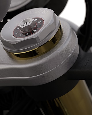 The adjustable upside-down fork of the R nineT from BMW Motorrad